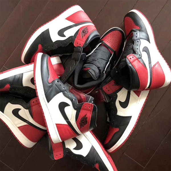 AIR JORDAN 1 Retro High OG “BRED TOE”