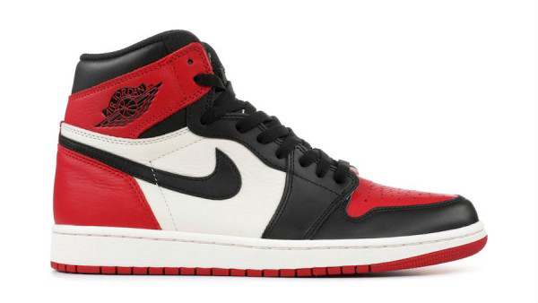 AIR JORDAN 1 Retro High OG “BRED TOE”