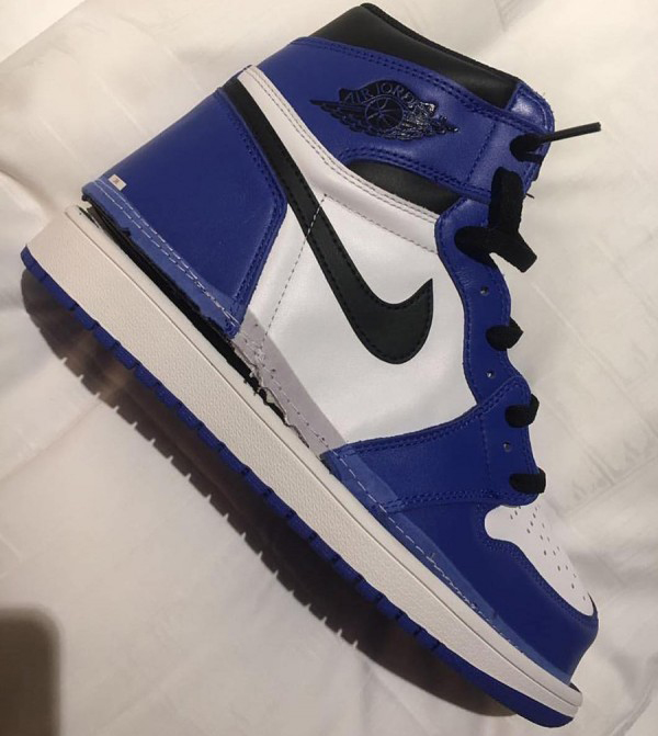 Air Jordan 1 ロイヤル　陶器フィギュア 世界限定3000個nike classics未開封エアジョーダン1 ロイヤル