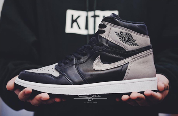 AIR JORDAN 1 Retro High OG “SHADOW”