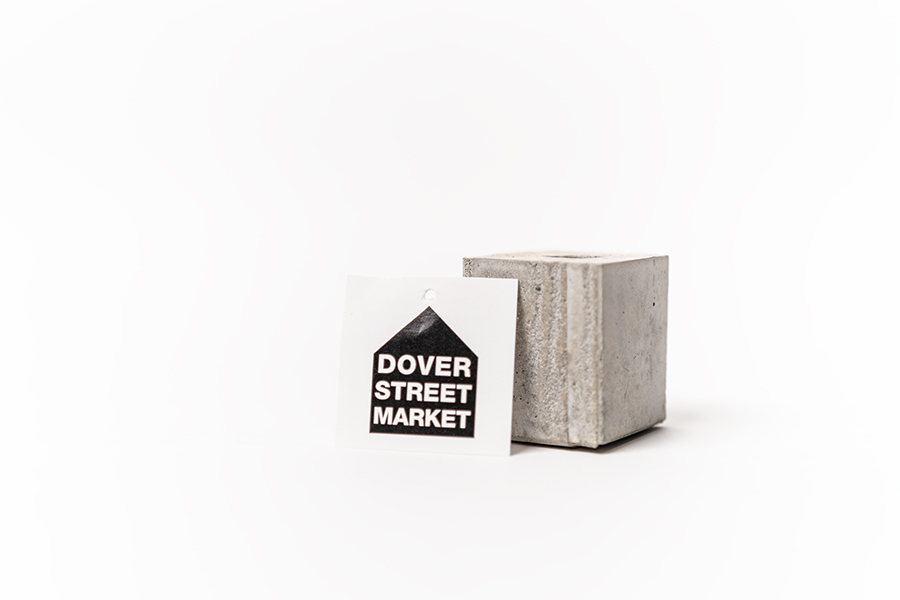 ドーバーストリートマーケットで販売