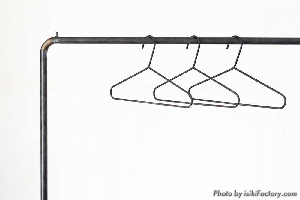 【DRAW A LINE 】クローゼットハンガー『D-CH-BK』
